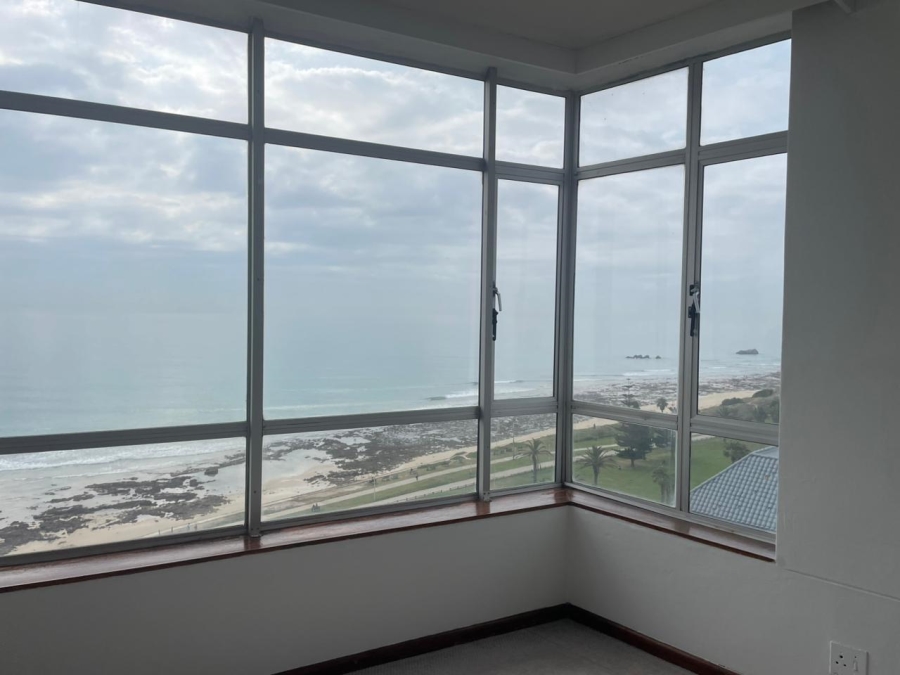 2 Bedroom Property for Sale in Summerstrand Eastern Cape